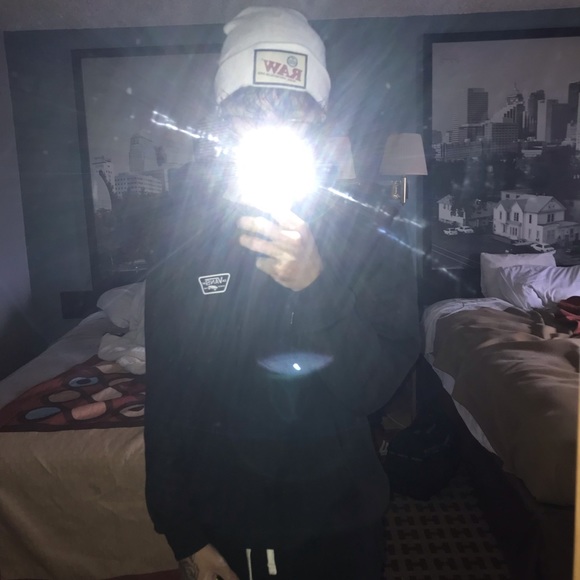 Meet your Posher, Blake - Picture 2 of 8